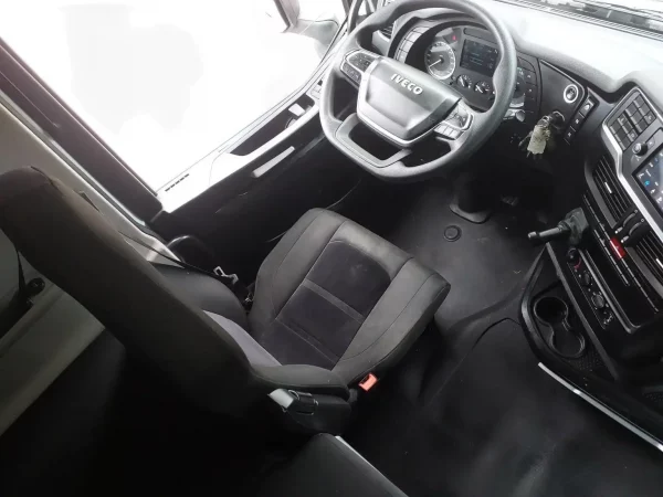 Tracteur Iveco