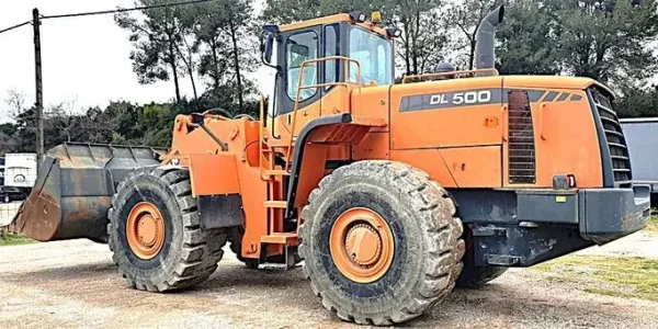 CHARGEUSE DOOSAN DL500 – Image 8
