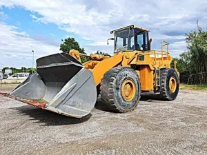 CHARGEUSE HYUNDAI HL-770
