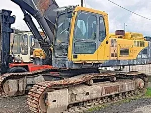 PELLE  VOLVO EC-460
