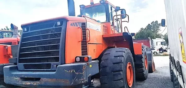 CHARGEUSE DOOSAN DL500 – Image 3