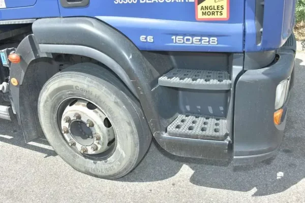 IVECO Euro 6 Savoyarde 280cv – Image 4
